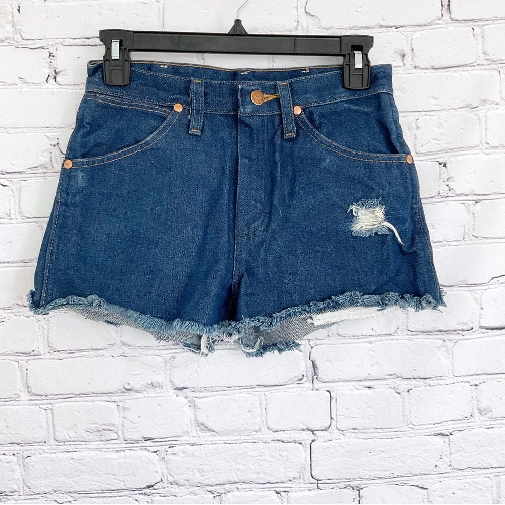 Wrangler Cut Off Shorts Frayed Size 27 Dark Wash
